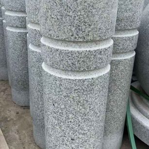 晋中 芝麻白花岗岩挡车柱、隔离柱多少钱