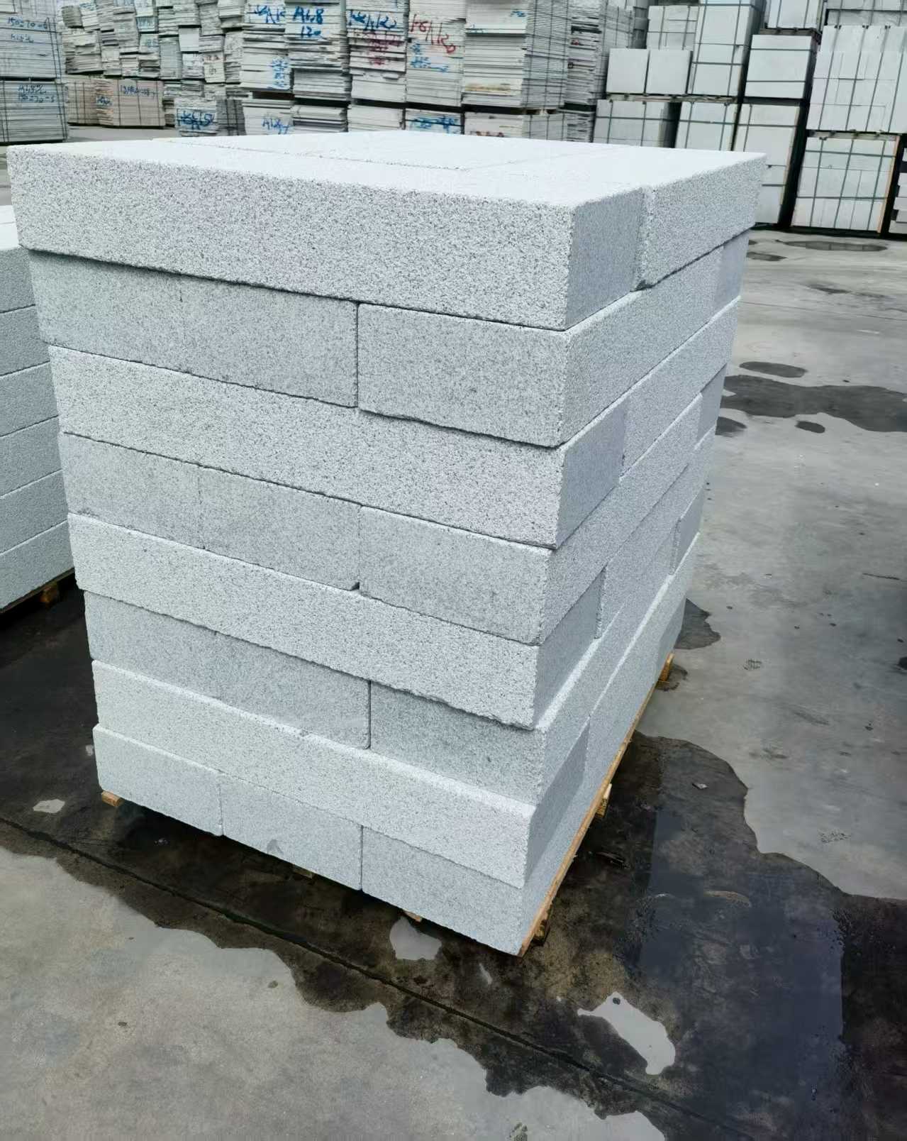 晋中 芝麻白两面荔枝面台阶石